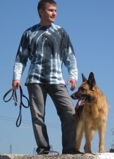 ����  �����